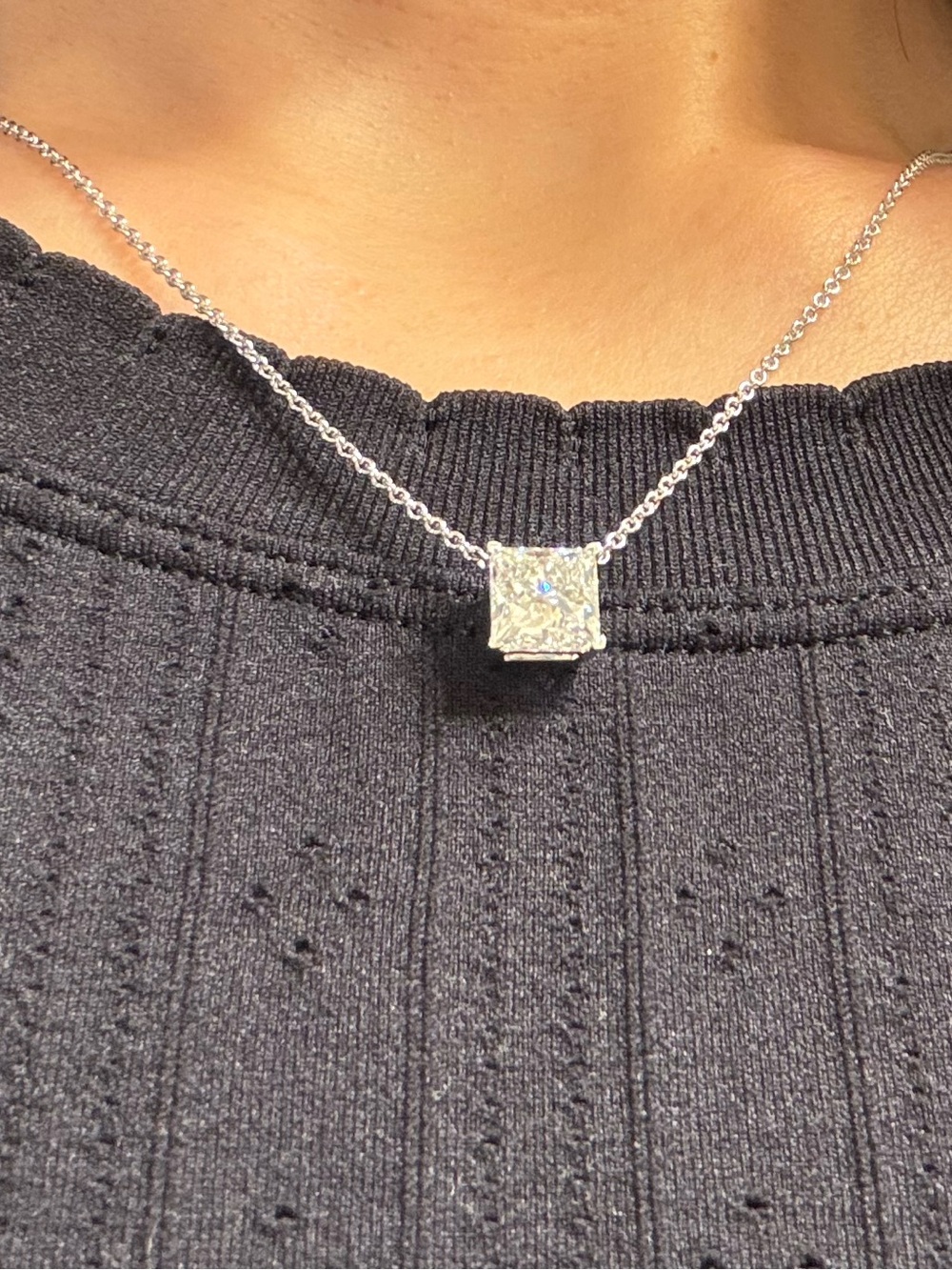 Elegant 2CT princess cut diamond Pendant Necklace